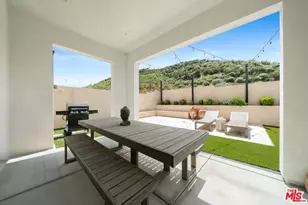 19254 Blackthorn Dr, Canyon Country, CA 91351 - Photo 45