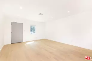 2815 S Mansfield Ave, Los Angeles, CA 90016 - Photo 5