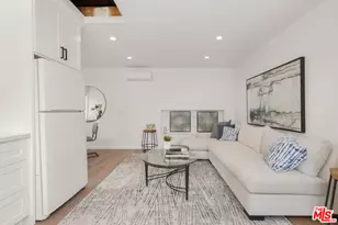 821 S Cloverdale Ave, Los Angeles, CA 90036 - Photo 33