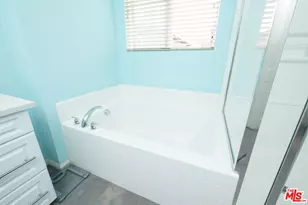 6124 Snapdragon St, Jurupa, CA 92880 - Photo 19