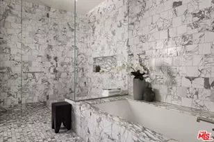 8420 W Sunset Blvd, West Hollywood, CA 90069 - Photo 7