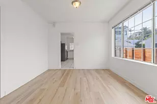 1174 S Highland Ave, Los Angeles, CA 90019 - Photo 5