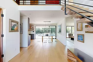 11428 Dona Lola Dr, Studio City, CA 91604 - Photo 23