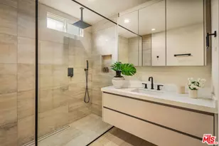 8817 Ashcroft Ave, West Hollywood, CA 90048 - Photo 9