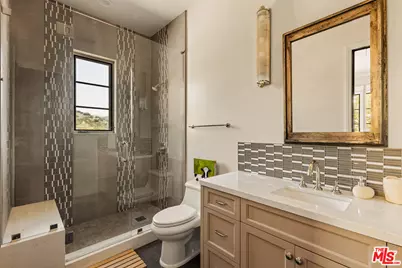 26769 Mulholland Hwy, Calabasas, CA 91302 - Photo 25