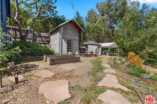 19583 19583 Bowers Dr, Topanga, CA 90290 - Photo 23