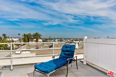 964 Hancock Ave #302, West Hollywood, CA 90069 - Photo 21