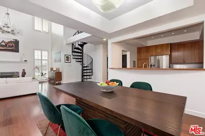 964 Hancock Ave #302, West Hollywood, CA 90069 - Photo 7