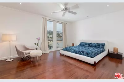 964 Hancock Ave #302, West Hollywood, CA 90069 - Photo 13