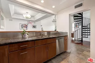 964 Hancock Ave, West Hollywood, CA 90069 - Photo 11