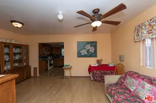 178 N Mariposa Ave, Los Angeles, CA 90004 - Photo 13