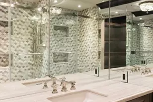 10560 Wilshire Blvd, Los Angeles, CA 90024 - Photo 59