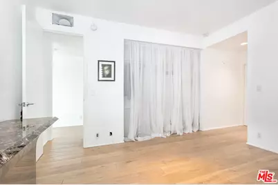 9033 Vista Grande St #2, West Hollywood, CA 90069 - Photo 15