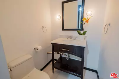9033 Vista Grande St #3, West Hollywood, CA 90069 - Photo 19