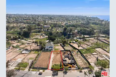 566 N Las Casas Ave, Pacific Palisades, CA 90272 - Photo 9