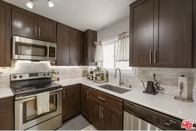 2852 Sawtelle Blvd #12, Los Angeles, CA 90064 - Photo 7