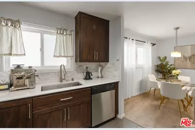 2852 Sawtelle Blvd #12, Los Angeles, CA 90064 - Photo 9