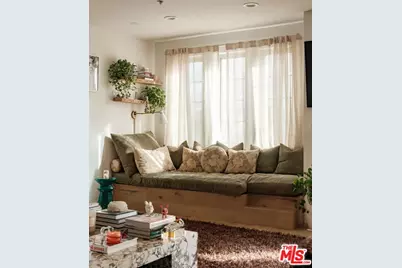 10648 Woodbridge St #306, Toluca Lake, CA 91602 - Photo 3