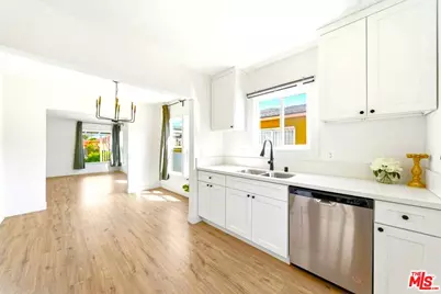 838 E 90th St, Los Angeles, CA 90002 - Photo 19