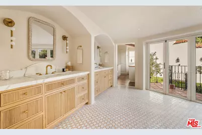 1744 Reedvale Ln, Los Angeles, CA 90049 - Photo 21