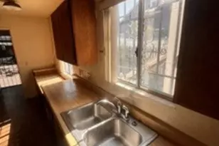 1036 W 109th St, Los Angeles, CA 90044 - Photo 13