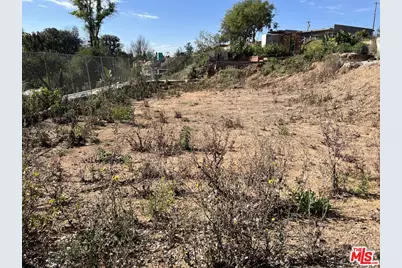 680 Palmera Ave, Pacific Palisades, CA 90272 - Photo 3