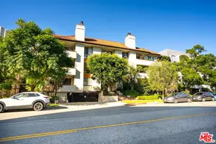 11755 Montana Ave, Los Angeles, CA 90049 - Photo 13