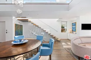 2505 Ocean Front Walk, Venice, CA 90291 - Photo 15