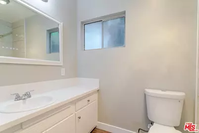 420 N Market St #15, Inglewood, CA 90302 - Photo 21