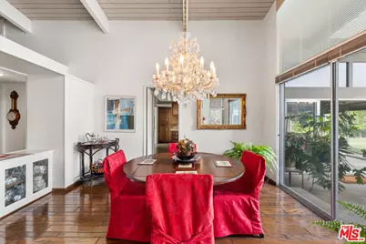 2320 Westridge Rd, Los Angeles, CA 90049 - Photo 9