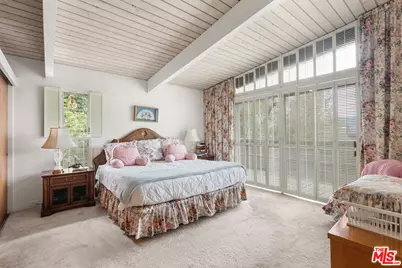 2320 Westridge Rd, Los Angeles, CA 90049 - Photo 17