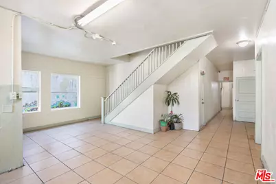 521 S Union Ave, Los Angeles, CA 90017 - Photo 11