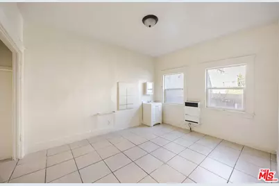 521 S Union Ave, Los Angeles, CA 90017 - Photo 7