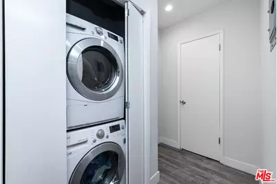 1145 Larrabee St #6, West Hollywood, CA 90069 - Photo 13