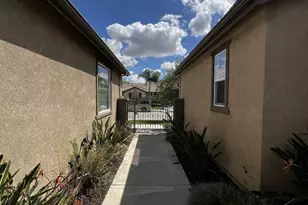 28327 Rocky Cove Dr, Menifee, CA 92585 - Photo 7