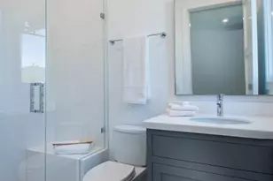 530 Arbramar Ave, Pacific Palisades, CA 90272 - Photo 29