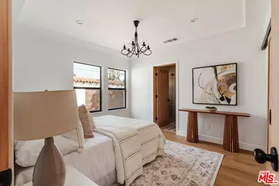 3936 Olmsted Ave, Los Angeles, CA 90008 - Photo 25
