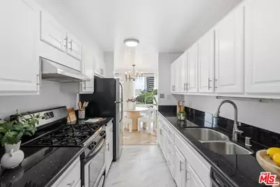 800 W 1st St #710, Los Angeles, CA 90012 - Photo 9