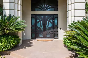 12145 Summit Ct, Beverly Hills, CA 90210 - Photo 3