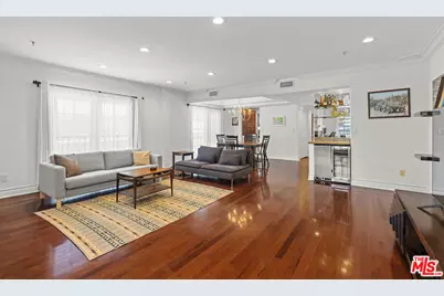 11826 Dorothy St #Ph1, Los Angeles, CA 90049 - Photo 9