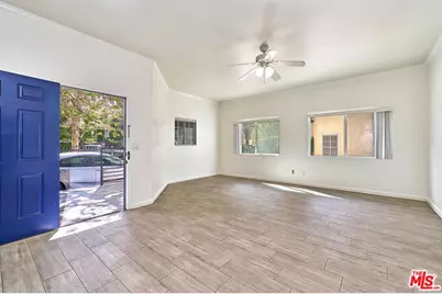 705 S Gramercy Pl, Los Angeles, CA 90005 - Photo 5