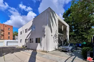 705 S Gramercy Pl, Los Angeles, CA 90005 - Photo 27
