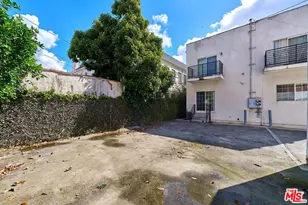705 S Gramercy Pl, Los Angeles, CA 90005 - Photo 25