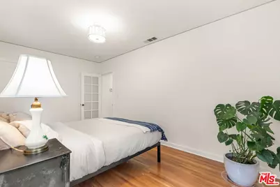 2559 Corralitas Dr, Los Angeles, CA 90039 - Photo 17