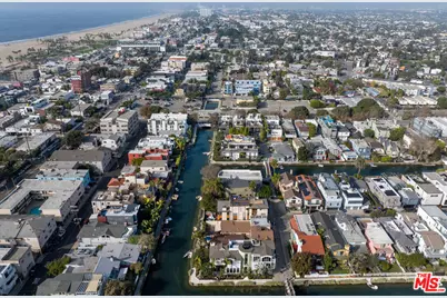 2300 Grand Canal, Venice, CA 90291 - Photo 37