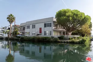 2300 Grand Canal, Venice, CA 90291 - Photo 1