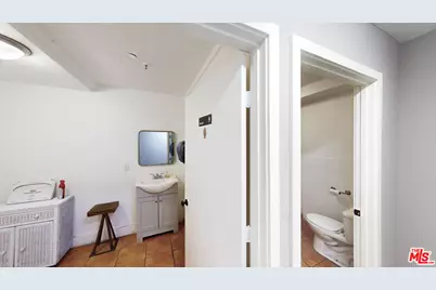 170 E Jefferson Blvd, Los Angeles, CA 90011 - Photo 7