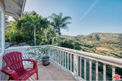 1022 Brookview Ave, Westlake Village, CA 91361 - Photo 33