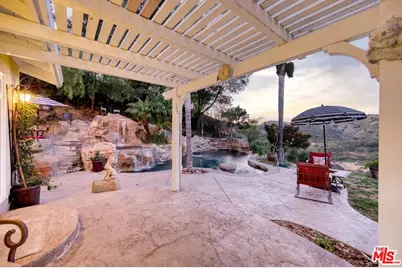 1022 Brookview Ave, Westlake Village, CA 91361 - Photo 31