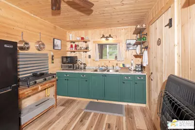 69, Angeles Oaks, CA 92305 - Photo 9